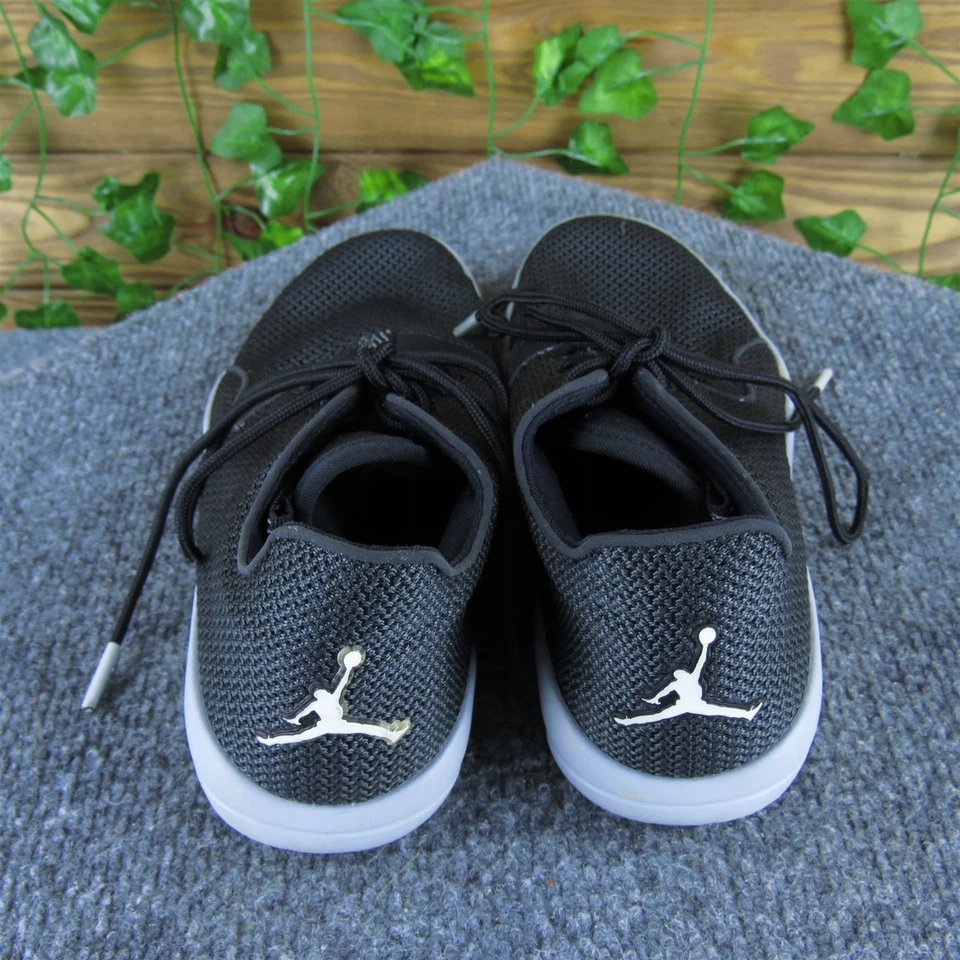 Zapatilla Jordan Eclipse Niña Y 3.5 Mediana Atlética Gris Sintético Con Cordones Foto 4 de 4