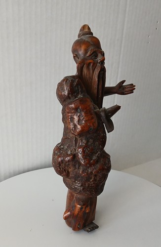 Antique Wood Carved Chinese Figure of an Old Man - Picture 3 of 6