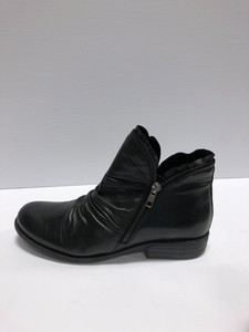 botinha feminina de couro