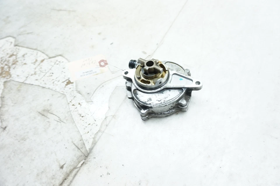 2007-2014 Volvo XC90 OEM Brake Control Vacuum Pump - Image 3 of 4