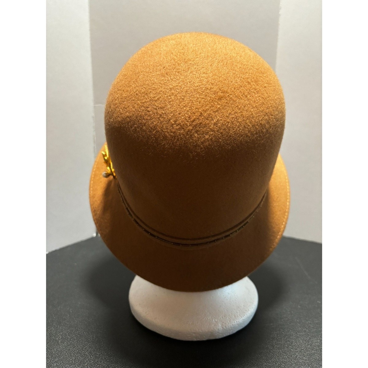 Made in France Wool Felt Cloche Hat Camel Brown Ribbon Size M Daize - Camel Felt Cloche Hat, Red Ribbon, Gold Lyre  main image 4