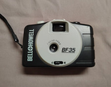 VINTAGE BELL HOWELL POINT SHOOT 35MM FILM CAMERA "FOCUS FREE"