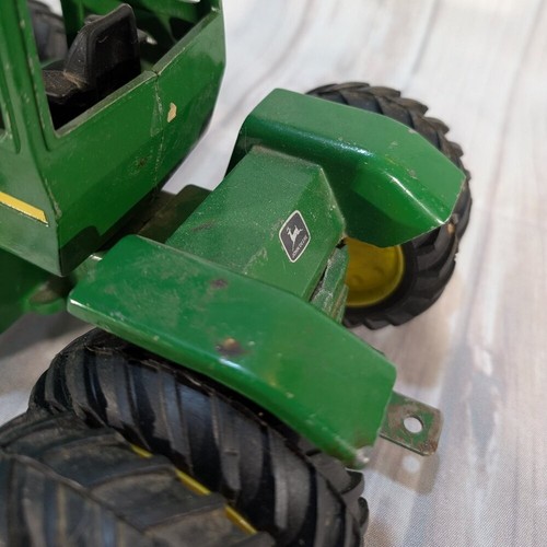 ERTL John Deere Articulated 8650 (?) 4-Wheel Drive Tractor W/Duals 1/16 Vintage - Bild 7 von 16