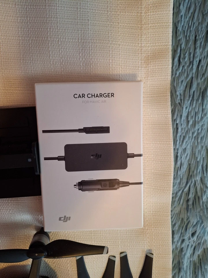 Drone DJI Mavic Air (CP.PT.00000138.01) - Blanco Ártico Foto 3 de 4