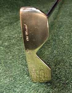Ancien club de golf Master HBA Blade Putter main droite 35