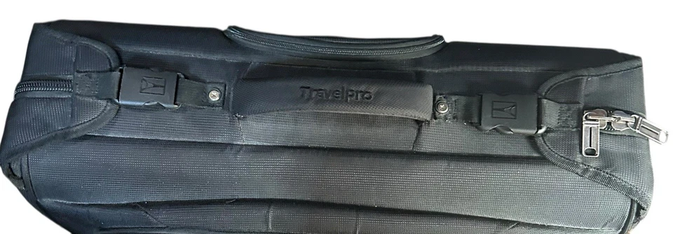 Travelpro Maxlite 5 Softside Bolsa de Ropa Ligera de Mano con Ruedas 22”x16”x9” Foto 4 de 4