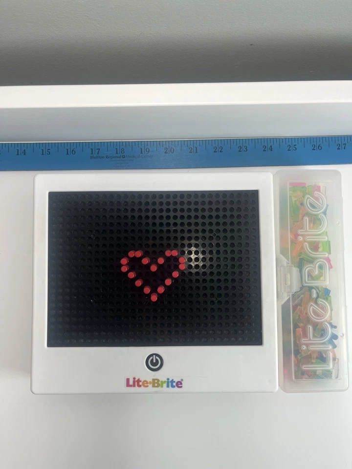 Litebrote Lite Brite Toy with Brilliant Colored Pegs. Tested Works Excellent - Image 2 of 4