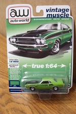 2021 Auto World Prem Series Vintage Muscle 1970 Dodge Challenger T/A AW64342