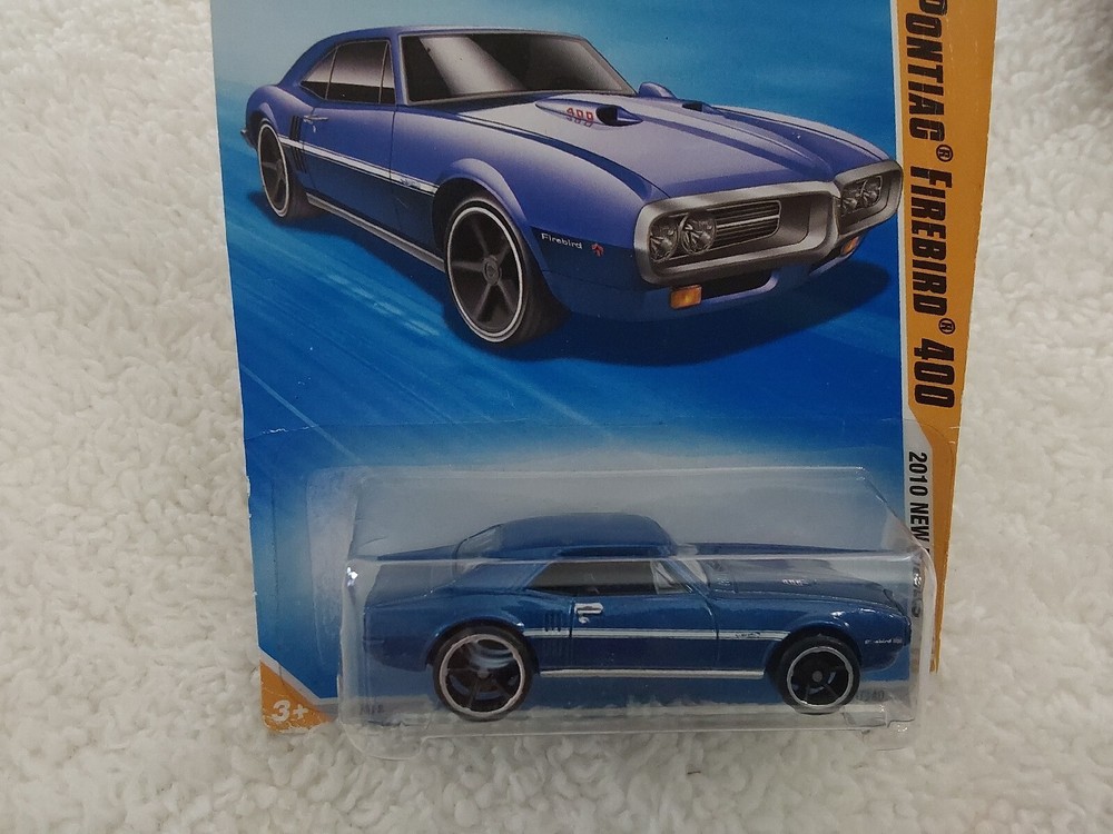 Hot Wheels '67 Pontiac Firebird 400 2010 New Models Race Cars Collectibles NEW