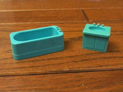 Vintage Fisher-Price Little People blue turquoise Bath Utility Set bathtub sink