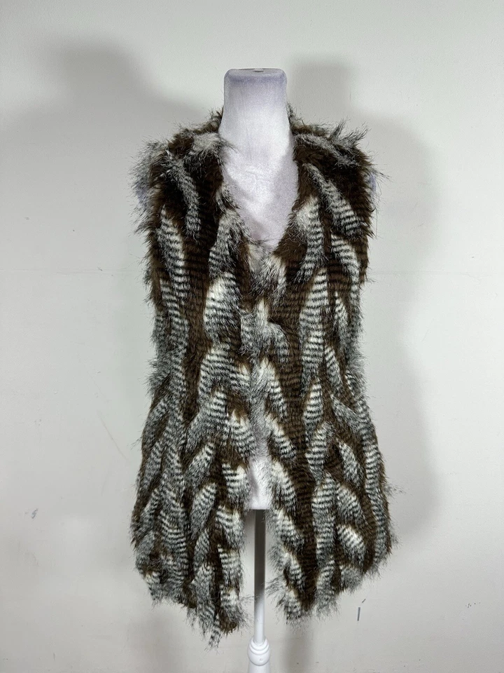 Black And White faux fur racoon porcupine fuzzy cardigan size S