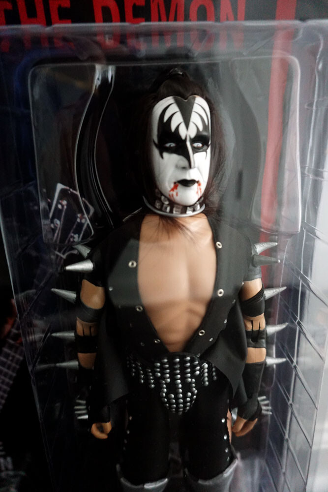 KISS Gene Simmons 12インチフィギュア KISS 12″ Action Figure Gene Simmons / The Demon “Destroyer