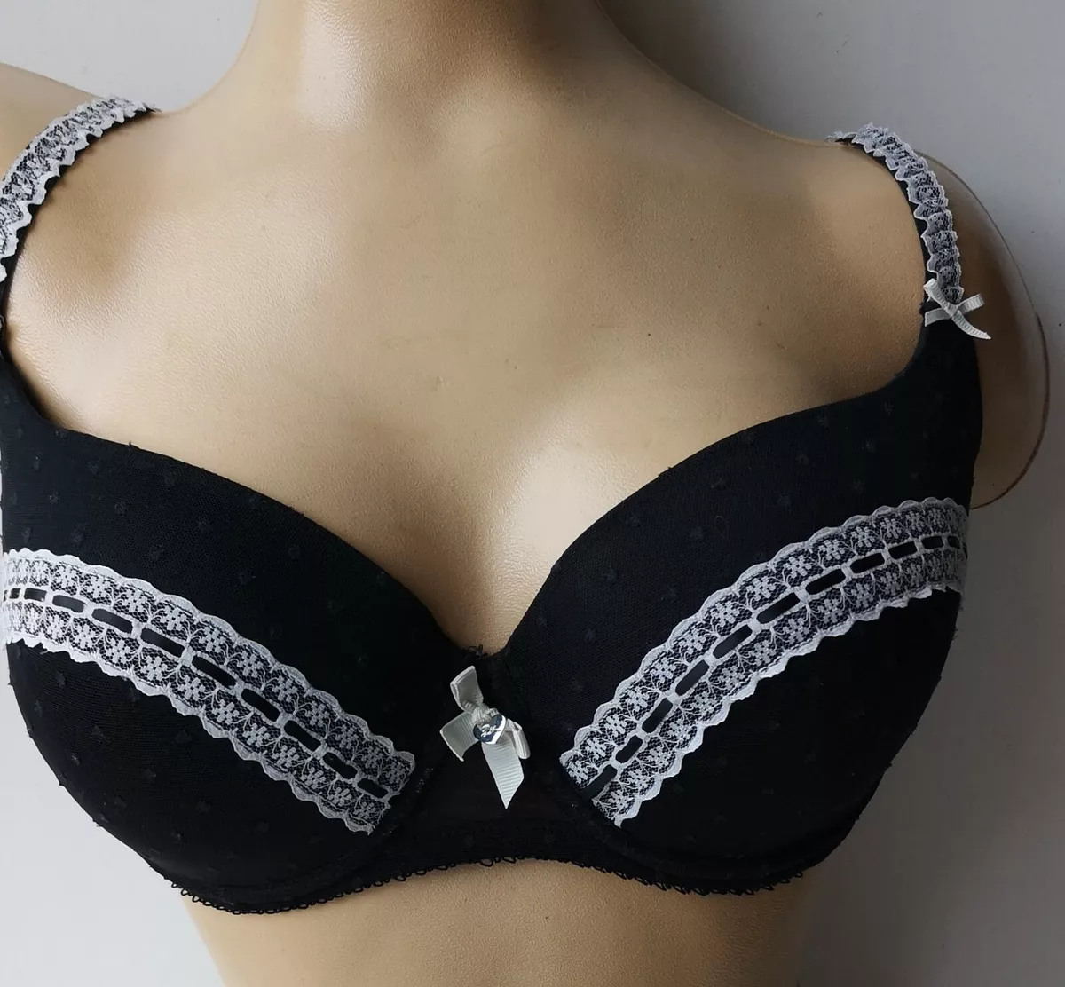 BOUX AVENUE BLACK UNDERWIRED SPOT LACE MOULDED PUSH UP BALCONY BRA SIZE 32E  CUP