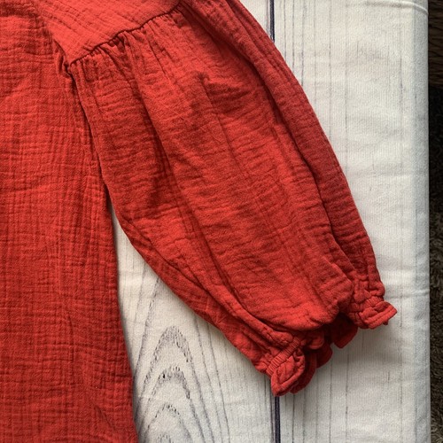 New with tags Womens Red Puff Sleeved Top Size Small - Picture 5 of 10