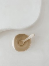 2 Piece set - Round Suction Bowl with Spoon