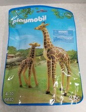 playmobil okapi family
