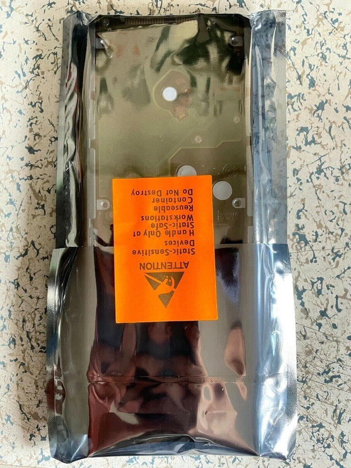 IBM V3700 00Y2432 1.2TB 00AR010 Storwize 10K SAS 2.5 Hard Drive HDD new - Image 3 of 4