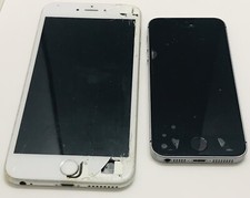 Apple iPhone Lot Of 2 FOR PARTS - 6s And 5SE W Box - Model A1687 And A1662 Gray