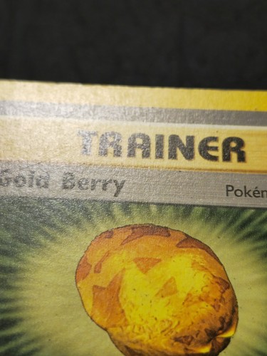 Gold Berry 1st Edition Uncommon Trainer Card Neo Genesis 93/111 Heavily Played - Bild 3 von 18