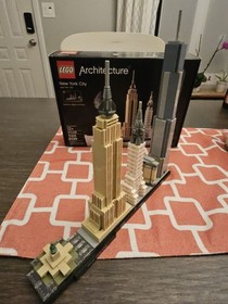 LEGO Architecture New York City Skyline 21028 100% Complete W Box & Instructions