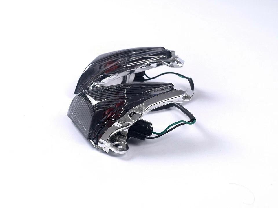 Señales de giro delanteras Kawasaki Ninja EX650/ZX-6R/ZX-10R/ZX-14R, Z1000, 1400GTR, ER650 Foto 3 de 4