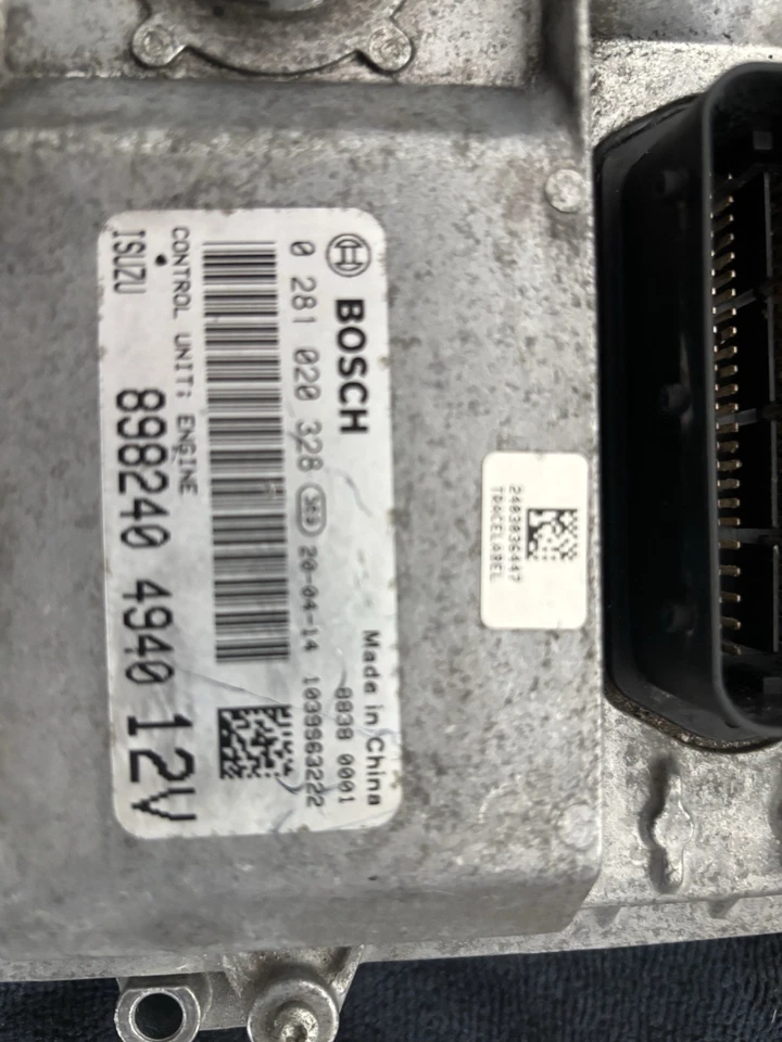 Computadora ECU 11-16 Isuzu NPR REACH NQR NRR 3,0 L diésel 4JJ1-TC 4JJ1 8982029570 Foto 2 de 4