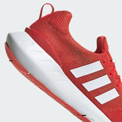 ADIDAS SWIFT RUN 22 MEN display picture 2