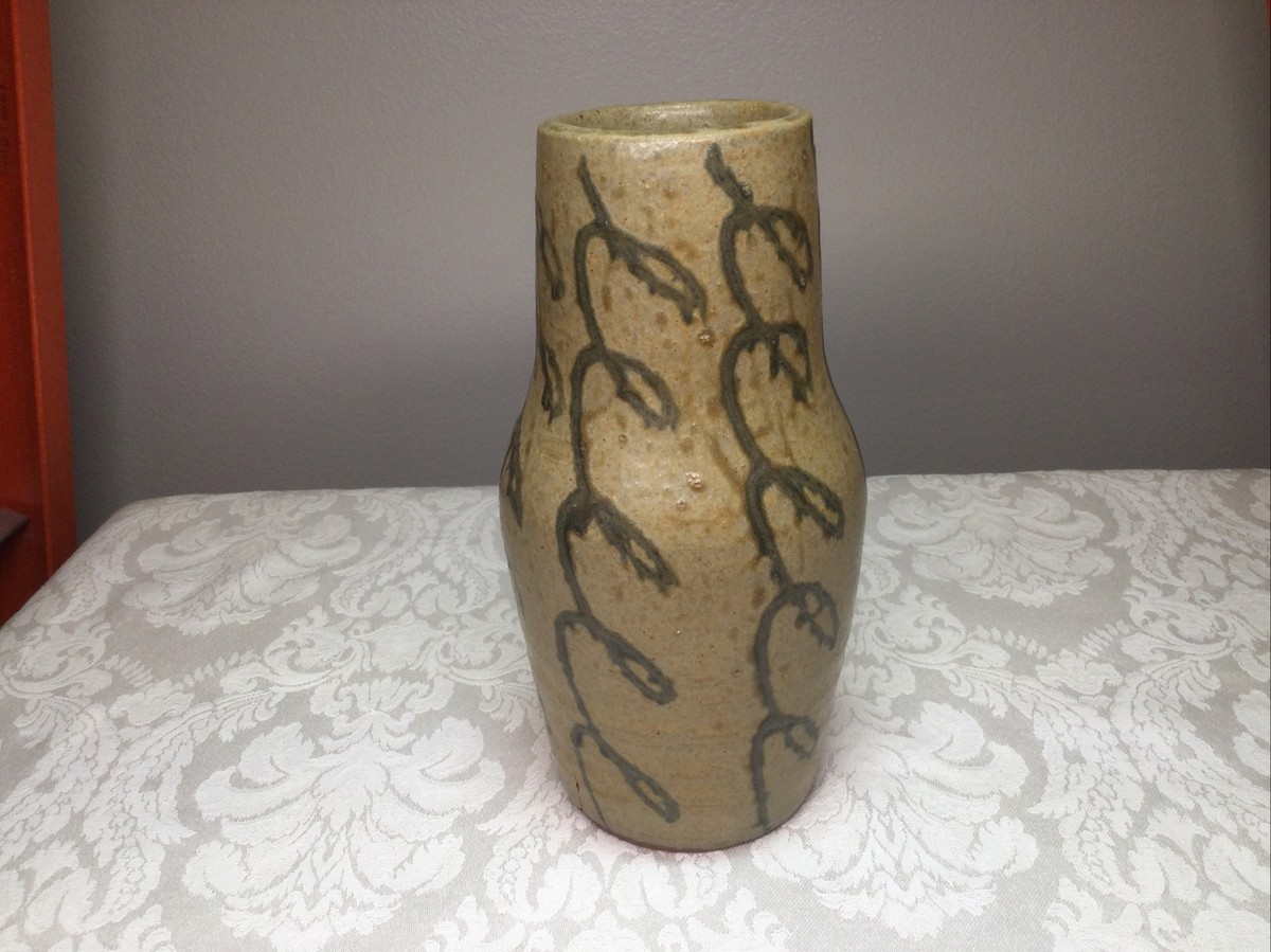 Japanese Old Iga-ware Swirl Pattern FLOWER VASE, Ikebana 7.5” T