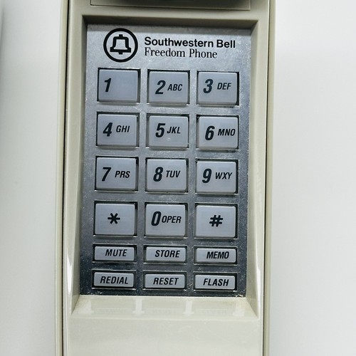 Teléfono de pared/mesa Bell Freedom de colección modelo FC2560 color almendra - Imagen 5 de 8
