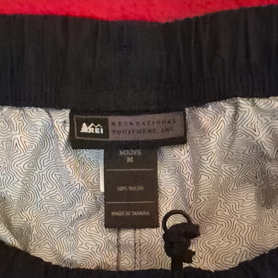 Men’s REI Black Snow Pants Outdoor Hiking Active Size Large - Image 3 of 4