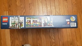 LEGO Creator Expert: Parisian Restaurant (10243) New in Box Never Opened
