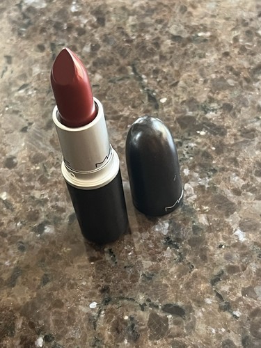 MAC matte Lipstick Diva 603 3g New No Box Original Formula OG ๐ - Picture 4 of 7