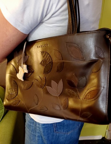 Radley Leather Shoulder Bag Superb Condition! - Picture 3 of 13