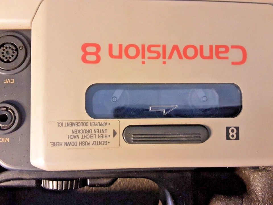 Vintage Canon Canovision 8 Camera Canon VM-E1E + VF-E1E + CASE,  PARTS/REPAIR - Image 4 of 4