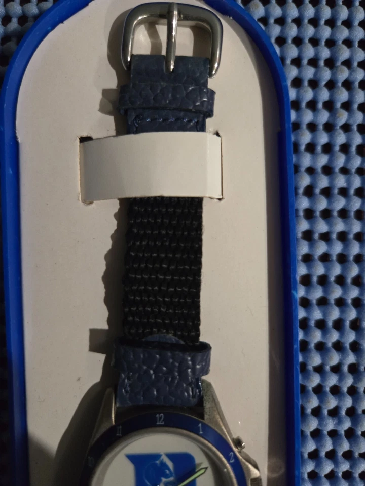 Reloj Duke Blue Devils Sun Time NCAA - Nuevo con estuche - Necesita batería Foto 3 de 4