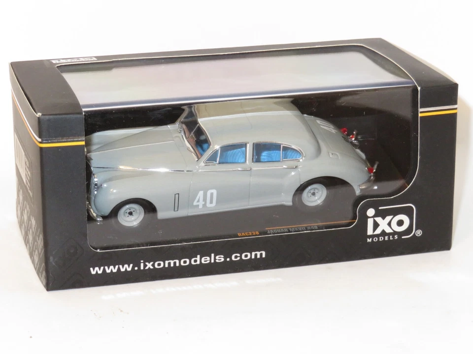1/43 Jaguar Mk.VII British Touring Car - Winner SCC Silverstone 1953 S.Moss - Image 2 of 4