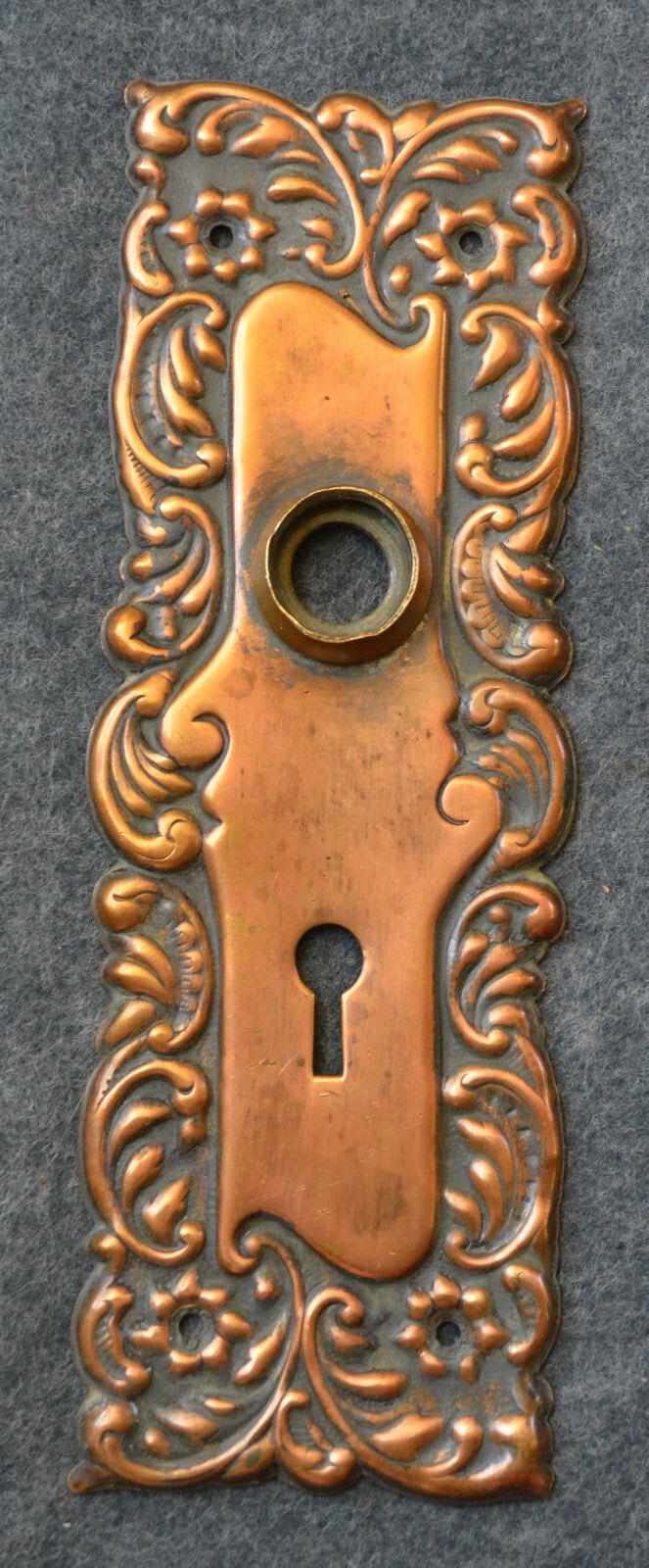 Picture 1 of 4