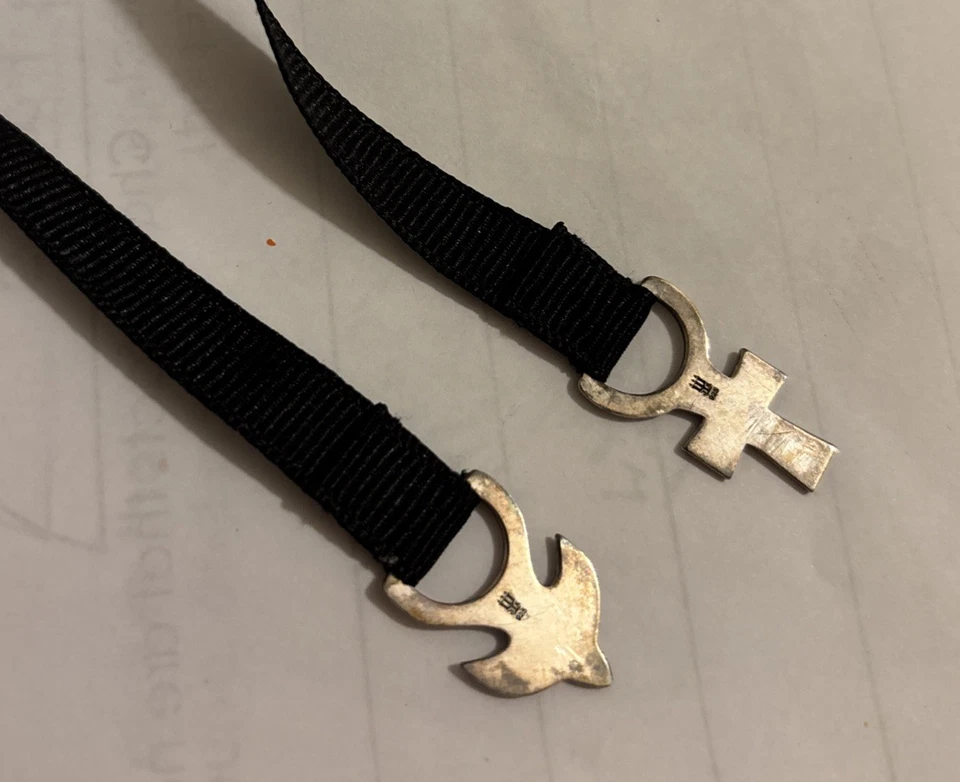 James Avery Black Ribbon Religious Bookmark Sterling Silver Dove Cross Ends Foto 4 de 4