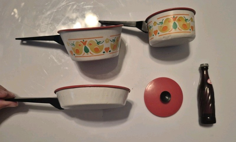 Vintage childrens dishes retro orange bird pots pans set play set toys kitsch