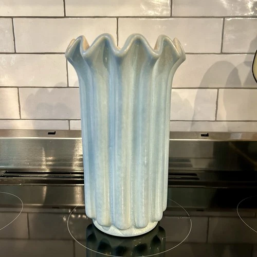 Vintage Red Wing Pottery Scalloped & Ribbed Blue Cream Vase~Style 1149 ~Made USA