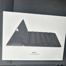 Apple iPad 7th/8th/9th Gen 10.2"/Pro 10.5"/Air 3rd Gen Smart Keyboard - Black