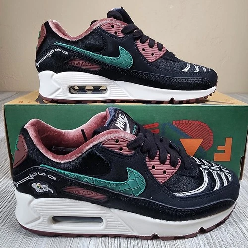 Nike Air Max 90 SE Siempre Familia Black/Brown Womens Size 6.5 New DO2154-010
