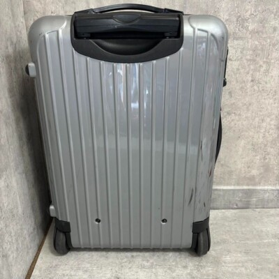 RIMOWA SALSA 32〜35 ℓ シルバー RIMOWA salsa 35L Silver 2-wheels Carry Case Suitcase 856 52
