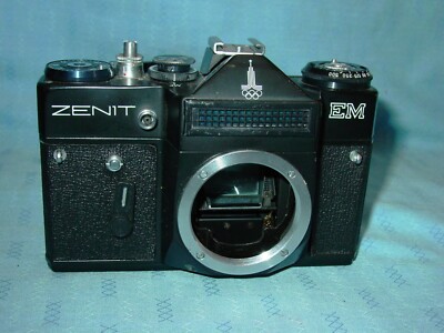 ZENIT  EM  mit OLYMPIA  ZEICHEN  