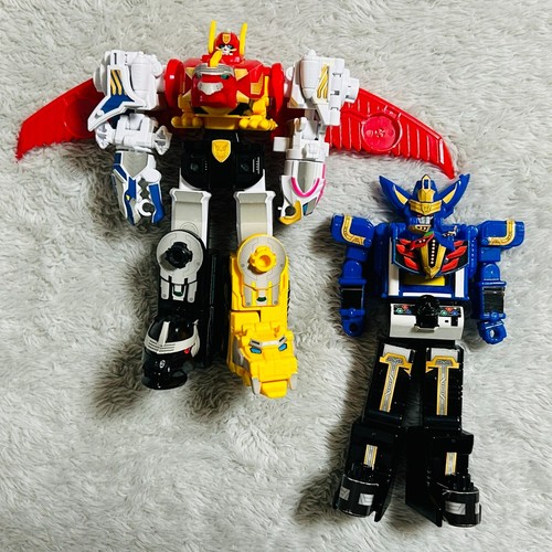 BANDAI Japan Megazord Power Rangers Megaforce Sentai Goseiger Mini pla Set - Foto 2 di 13