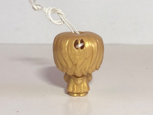 2024 Limited Edition VT413 Golden Harry Potter Kinder Joy Funko WBEI + “K” - Imagen 2 de 4