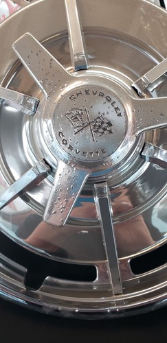 Set of 4 OEM 1963 Chevrolet Corvette Chrome Hub Caps GA9825 - Picture 4 of 12