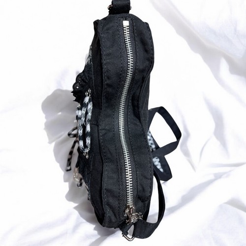 Black & White Gingham Bo Peep Bag with Chain and Ruffle Strap. New………Trip NYC - Picture 7 of 8