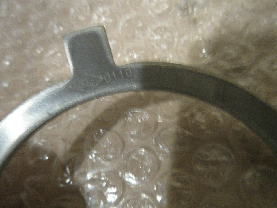 Cuña inferior para cigüeñal Ferrari 430 P/N 196649 Foto 2 de 3