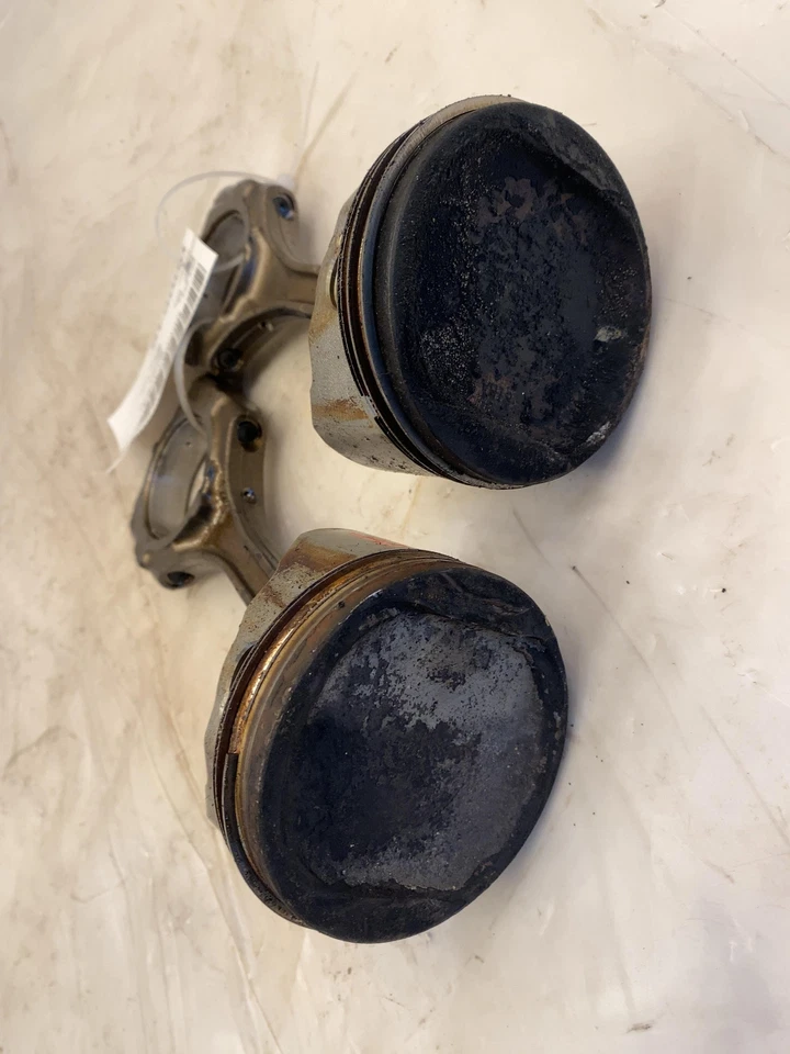 Pistón de dos motores SCION XB 2009-2015 con conjunto de varilla de conexión 2,4 L tracción delantera OEM Foto 2 de 4